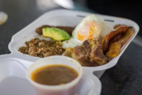 Especial Bandeja paisa en Cali a domicilio