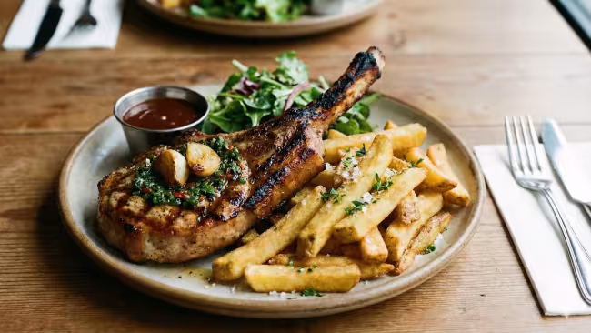 Chuletón de cerdo BBQ